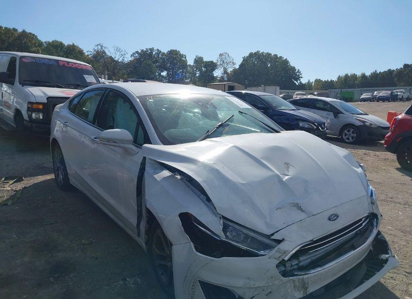 2020 Ford Fusion SEL (VIN 3FA6P0CD8LR192203) main photo