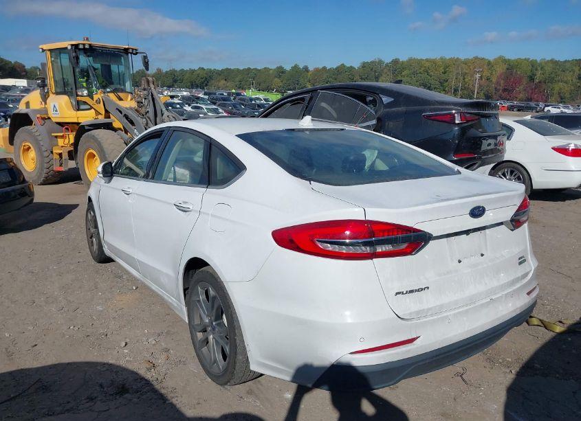 Photo 3 of 2020 Ford Fusion SEL (VIN 3FA6P0CD8LR192203)
