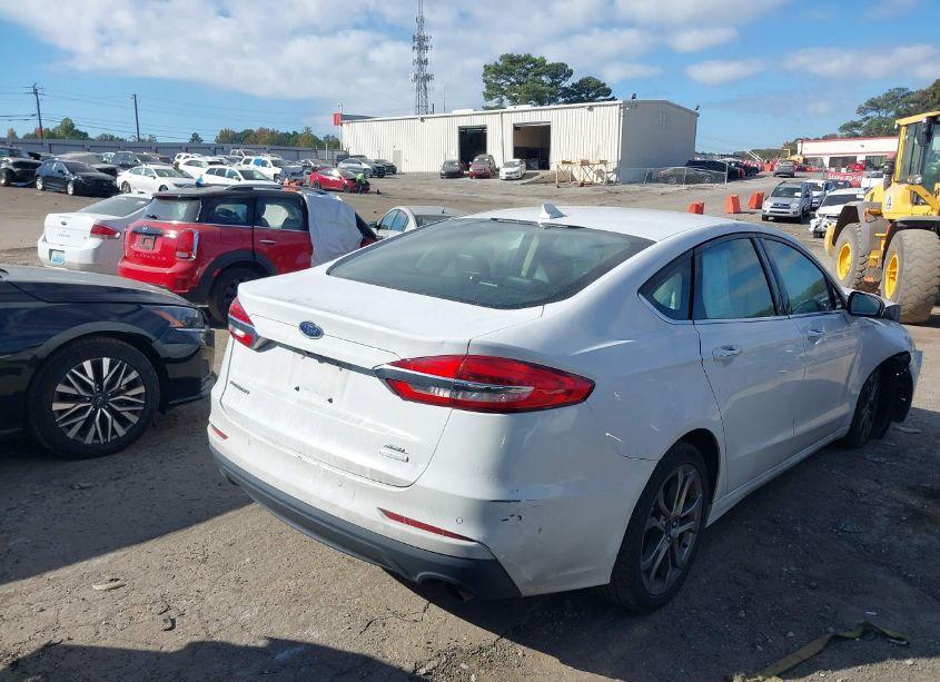 Photo 4 of 2020 Ford Fusion SEL (VIN 3FA6P0CD8LR192203)