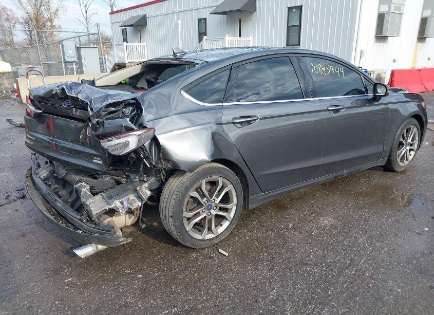 Photo 4 of 2020 Ford Fusion SEL (VIN 3FA6P0CD8LR194310)