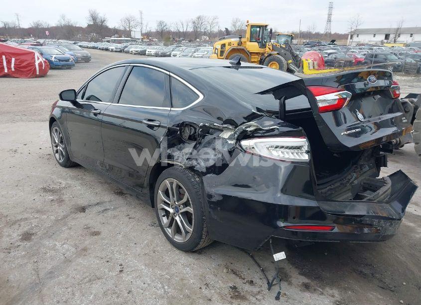 Photo 3 of 2019 Ford Fusion SEL (VIN 3FA6P0CD9KR237633)