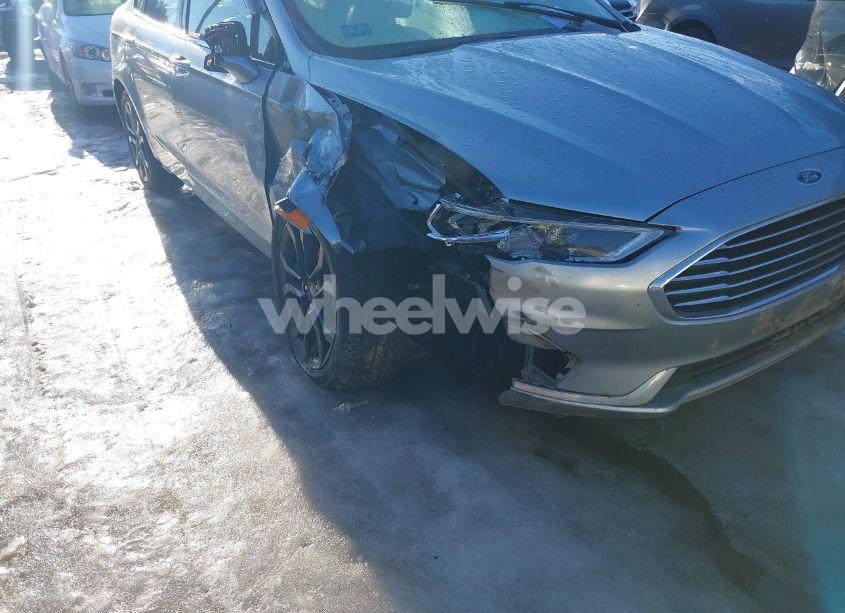 Photo 6 of 2020 Ford Fusion SEL (VIN 3FA6P0CD9LR130972)