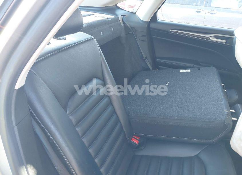 Photo 8 of 2020 Ford Fusion SEL (VIN 3FA6P0CD9LR130972)