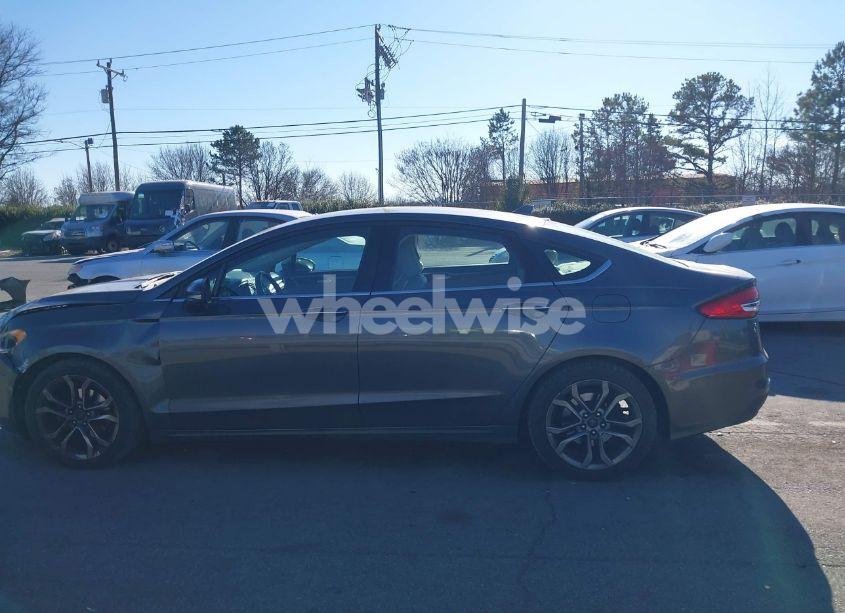 Photo 14 of 2020 Ford Fusion SEL (VIN 3FA6P0CD9LR136870)