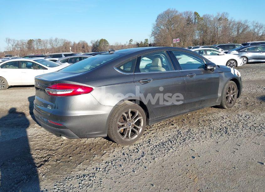 Photo 4 of 2020 Ford Fusion SEL (VIN 3FA6P0CD9LR136870)