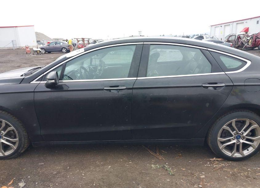 Photo 14 of 2019 Ford Fusion SEL (VIN 3FA6P0CDXKR254487)