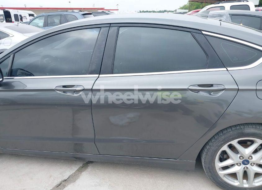 Photo 14 of 2019 Ford Fusion SEL (VIN 3FA6P0CDXKR260550)