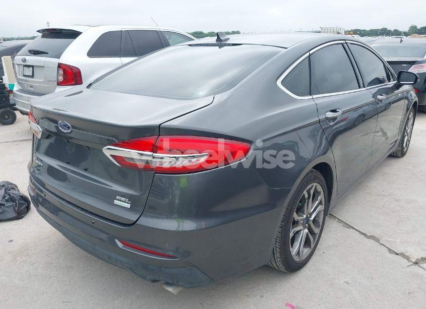 Photo 4 of 2019 Ford Fusion SEL (VIN 3FA6P0CDXKR260550)