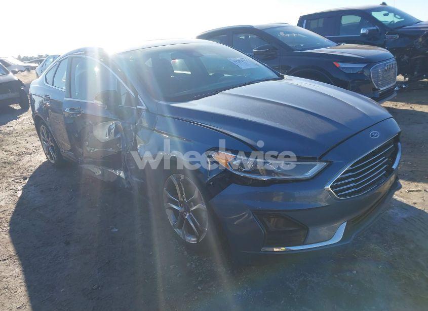 2019 Ford Fusion SEL (VIN 3FA6P0CDXKR264985) main photo