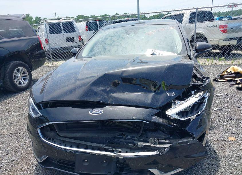 Photo 12 of 2020 Ford Fusion SEL (VIN 3FA6P0CDXLR130110)