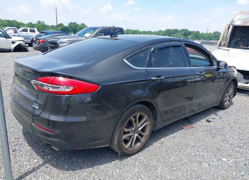 Photo 4 of 2020 Ford Fusion SEL (VIN 3FA6P0CDXLR130110)