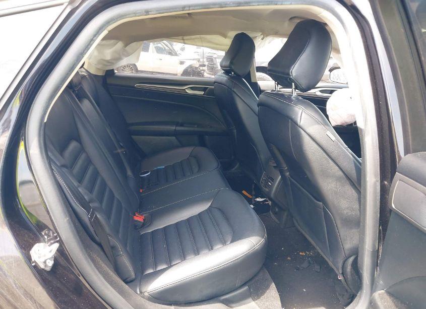 Photo 8 of 2020 Ford Fusion SEL (VIN 3FA6P0CDXLR130110)