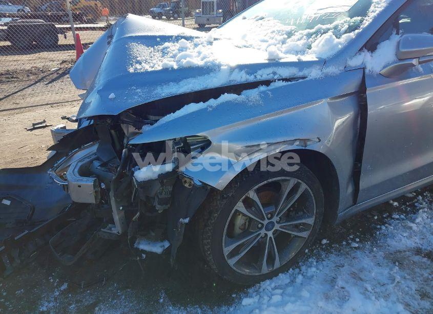 Photo 18 of 2020 Ford Fusion SEL (VIN 3FA6P0CDXLR174107)