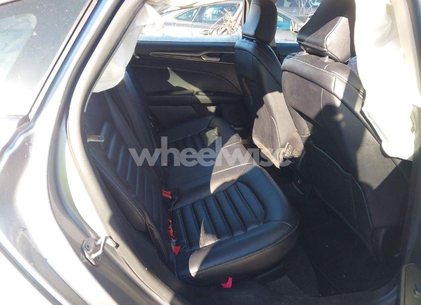 Photo 8 of 2020 Ford Fusion SEL (VIN 3FA6P0CDXLR174107)