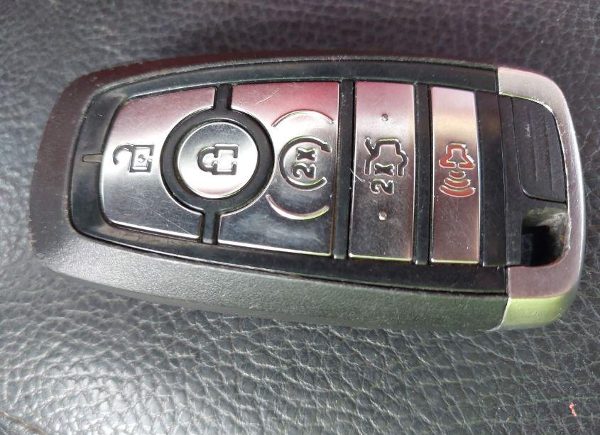 Photo 11 of 2017 Ford Fusion PLATINUM (VIN 3FA6P0D90HR290417)