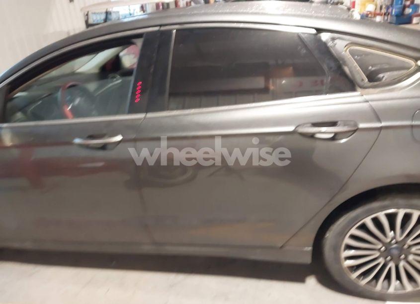 Photo 14 of 2018 Ford Fusion TITANIUM (VIN 3FA6P0D90JR131953)