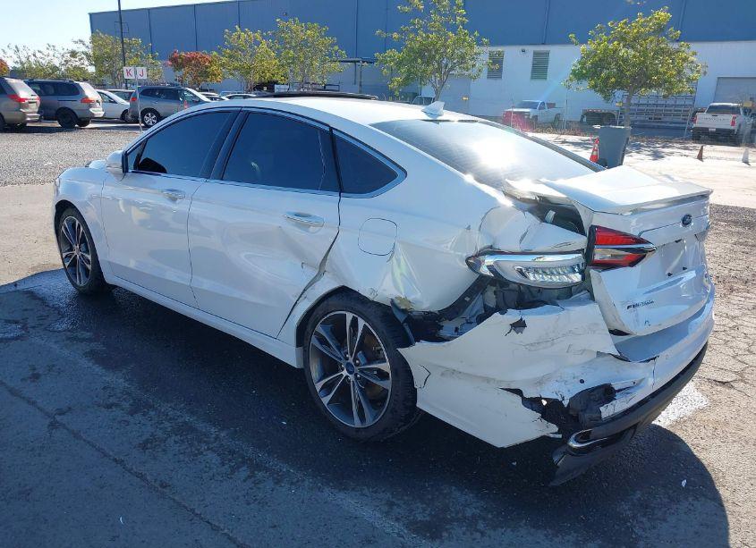 Photo 3 of 2019 Ford Fusion TITANIUM (VIN 3FA6P0D90KR153257)