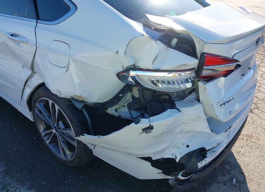 Photo 6 of 2019 Ford Fusion TITANIUM (VIN 3FA6P0D90KR153257)