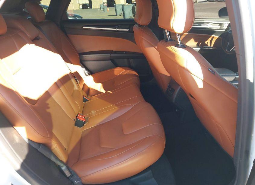 Photo 8 of 2019 Ford Fusion TITANIUM (VIN 3FA6P0D90KR153257)