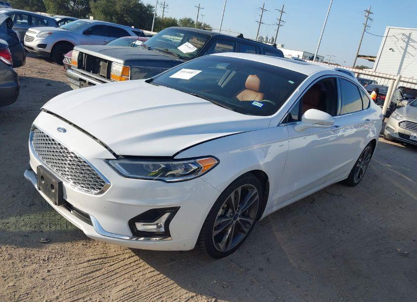 Photo 2 of 2019 Ford Fusion TITANIUM (VIN 3FA6P0D90KR221539)