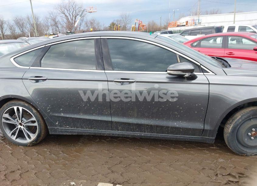 Photo 13 of 2020 Ford Fusion TITANIUM (VIN 3FA6P0D90LR116369)