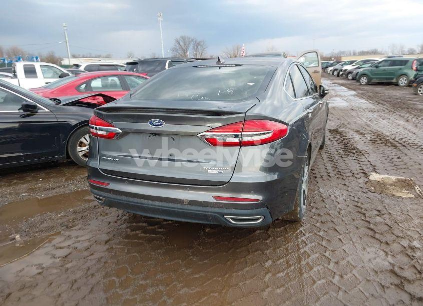 Photo 16 of 2020 Ford Fusion TITANIUM (VIN 3FA6P0D90LR116369)