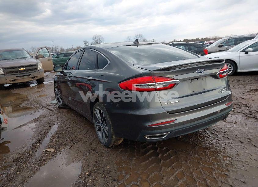 Photo 3 of 2020 Ford Fusion TITANIUM (VIN 3FA6P0D90LR116369)