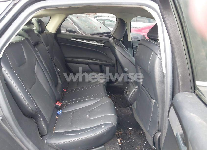 Photo 8 of 2020 Ford Fusion TITANIUM (VIN 3FA6P0D90LR116369)