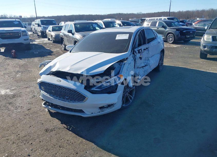 Photo 2 of 2020 Ford Fusion TITANIUM (VIN 3FA6P0D90LR203821)