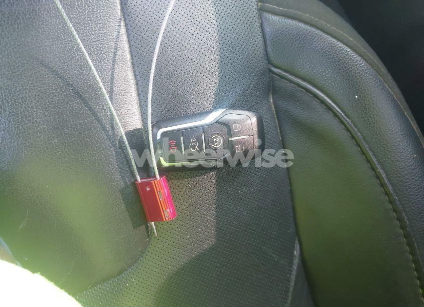 Photo 11 of 2014 Ford Fusion TITANIUM (VIN 3FA6P0D91ER310704)