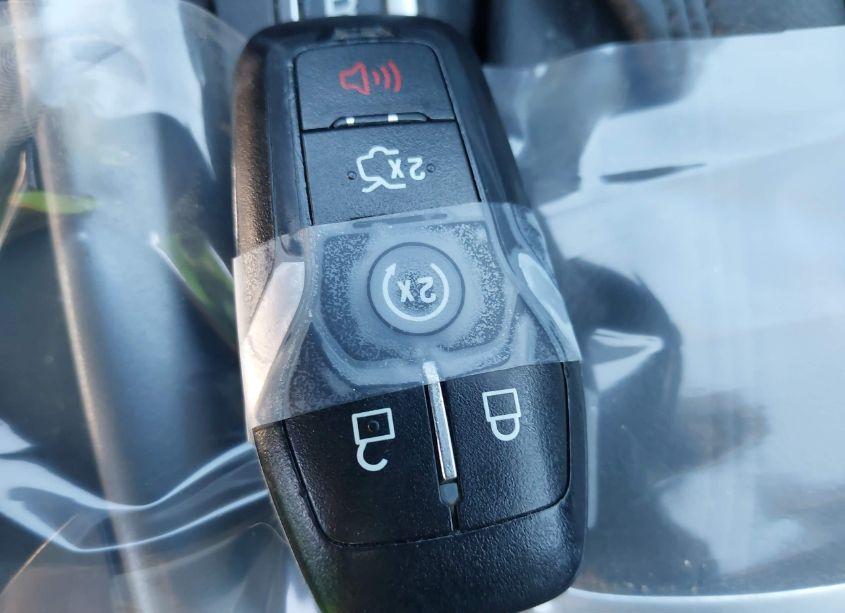 Photo 11 of 2016 Ford Fusion TITANIUM (VIN 3FA6P0D91GR242813)