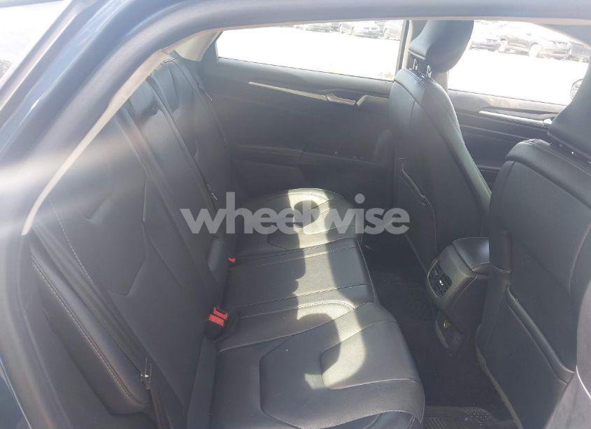 Photo 8 of 2018 Ford Fusion TITANIUM (VIN 3FA6P0D91JR169207)