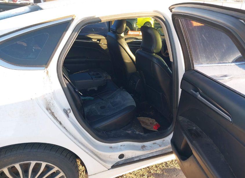 Photo 8 of 2018 Ford Fusion TITANIUM (VIN 3FA6P0D91JR233990)