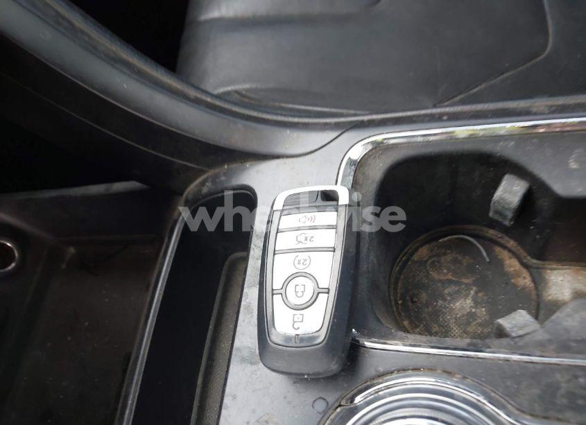 Photo 11 of 2019 Ford Fusion TITANIUM (VIN 3FA6P0D91KR143370)