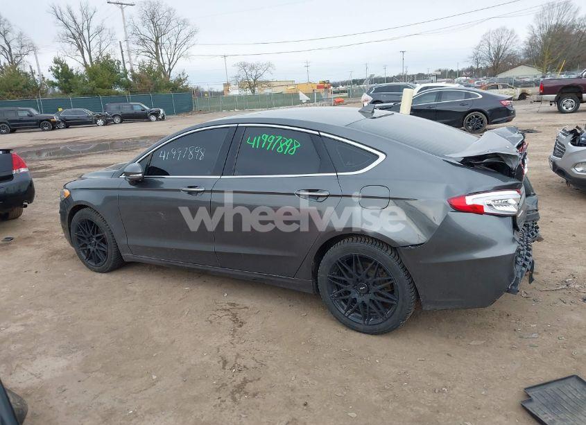 Photo 14 of 2019 Ford Fusion TITANIUM (VIN 3FA6P0D91KR143370)