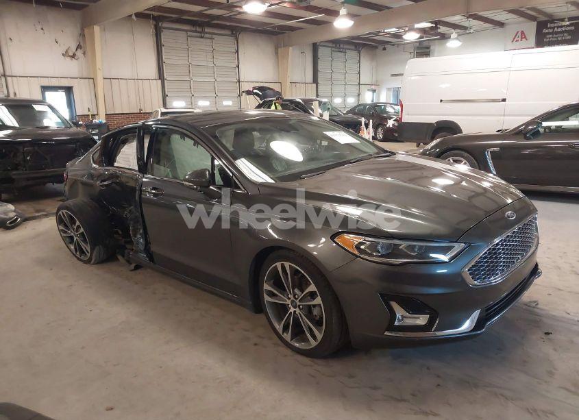 2020 Ford Fusion TITANIUM (VIN 3FA6P0D91LR193543) main photo