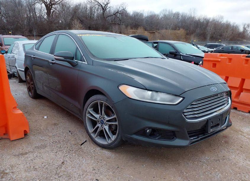 2016 Ford Fusion TITANIUM (VIN 3FA6P0D92GR111275) main photo
