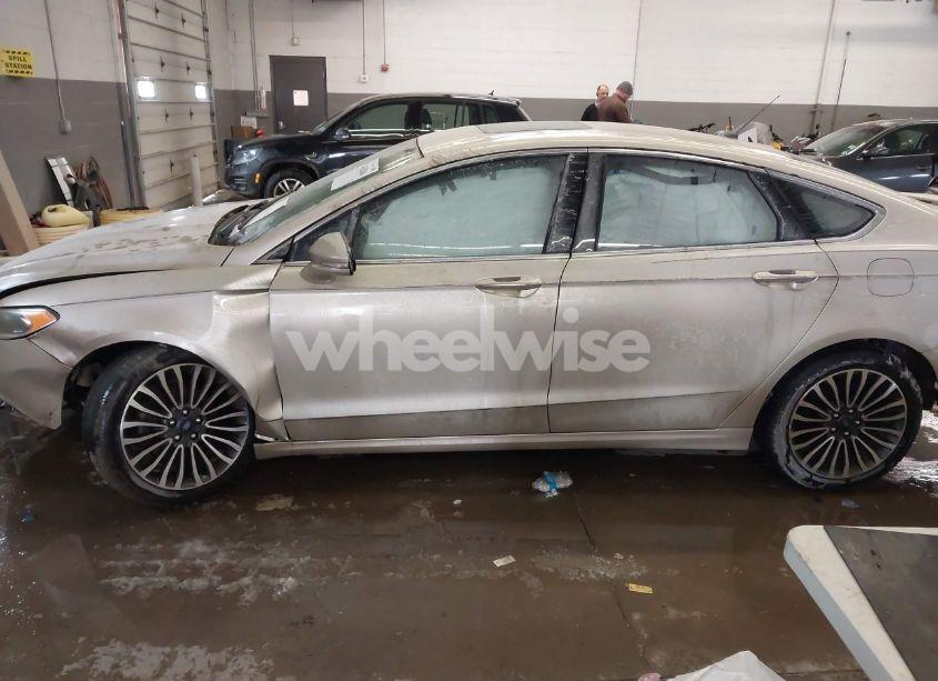 Photo 14 of 2018 Ford Fusion TITANIUM (VIN 3FA6P0D92JR187876)