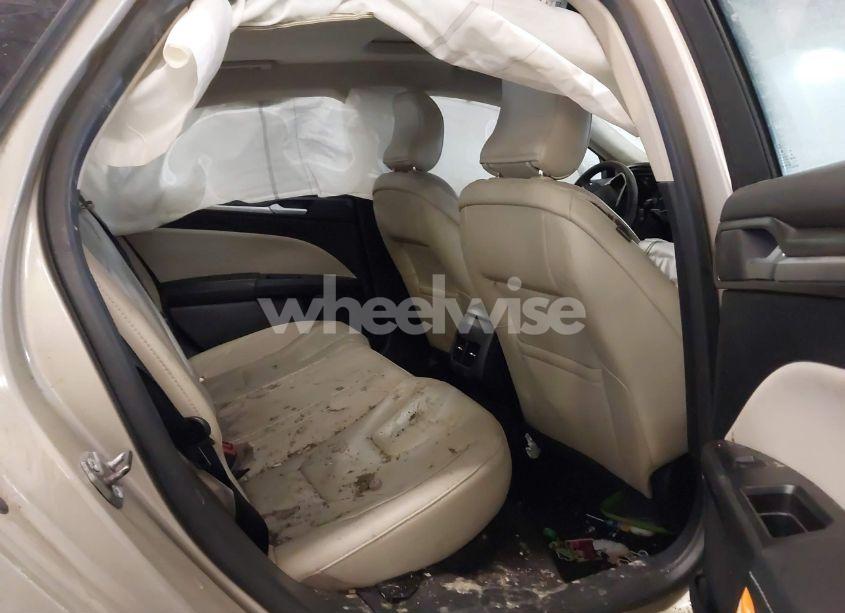 Photo 8 of 2018 Ford Fusion TITANIUM (VIN 3FA6P0D92JR187876)