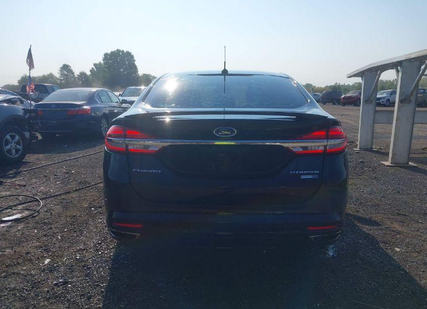 Photo 16 of 2018 Ford Fusion TITANIUM (VIN 3FA6P0D92JR219967)