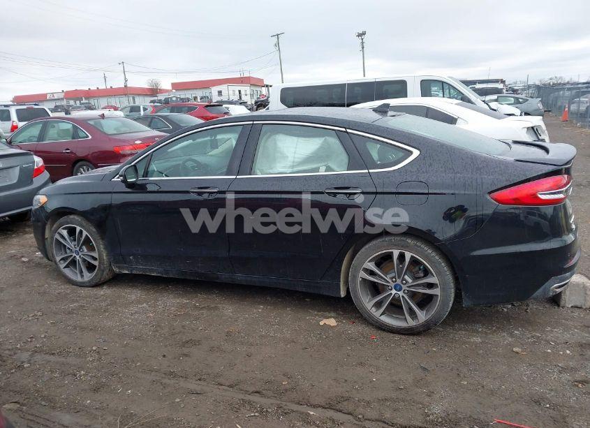 Photo 14 of 2019 Ford Fusion TITANIUM (VIN 3FA6P0D92KR184140)