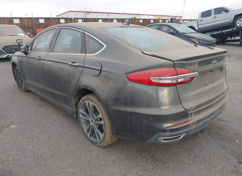 Photo 3 of 2019 Ford Fusion TITANIUM (VIN 3FA6P0D92KR207688)