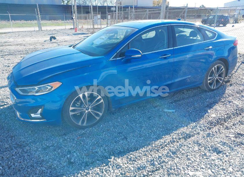 Photo 2 of 2020 Ford Fusion TITANIUM (VIN 3FA6P0D92LR130953)