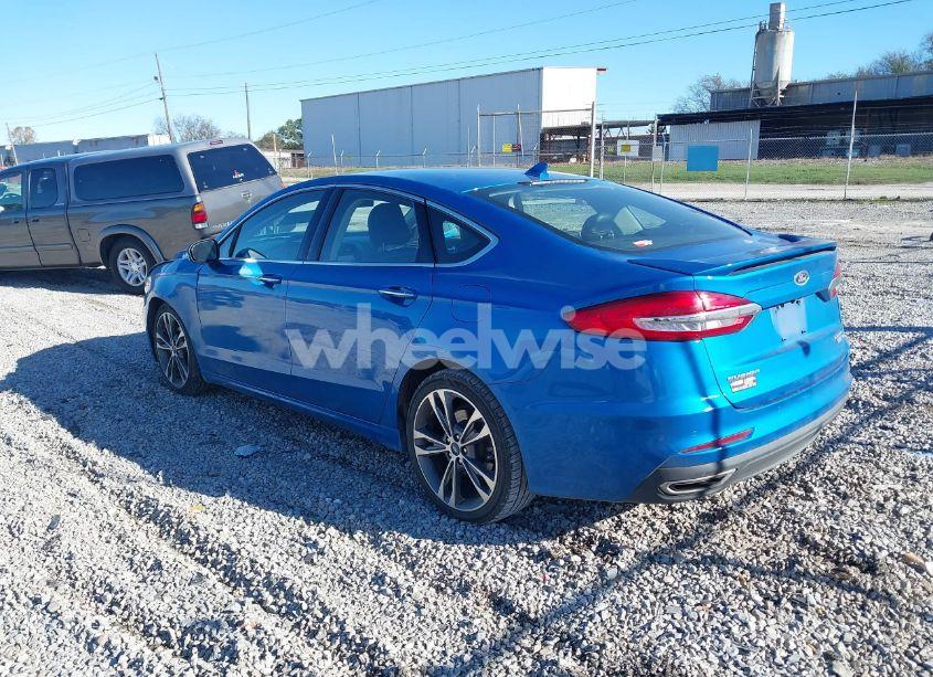 Photo 3 of 2020 Ford Fusion TITANIUM (VIN 3FA6P0D92LR130953)