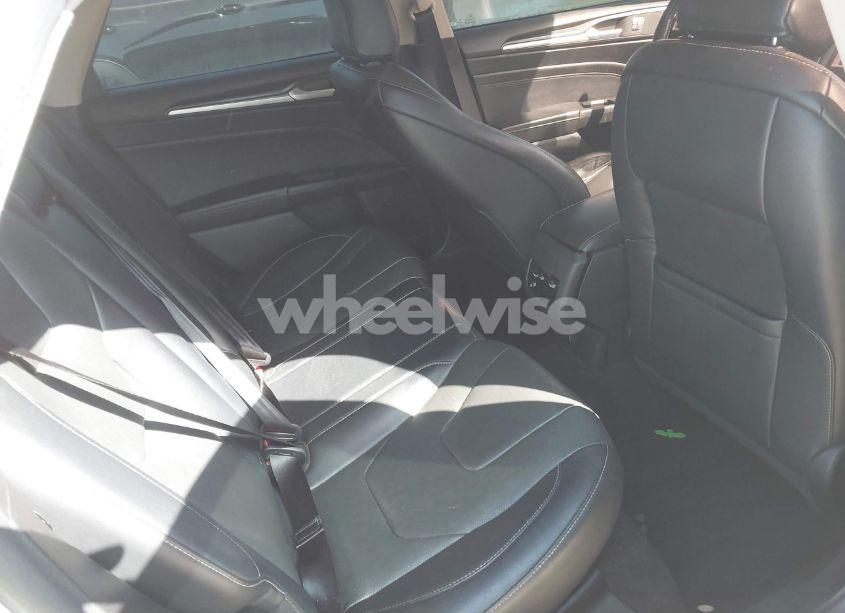 Photo 8 of 2020 Ford Fusion TITANIUM (VIN 3FA6P0D92LR153181)