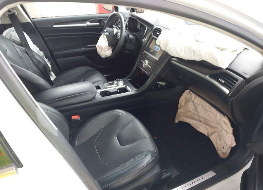 Photo 5 of 2020 Ford Fusion TITANIUM (VIN 3FA6P0D93LR204395)