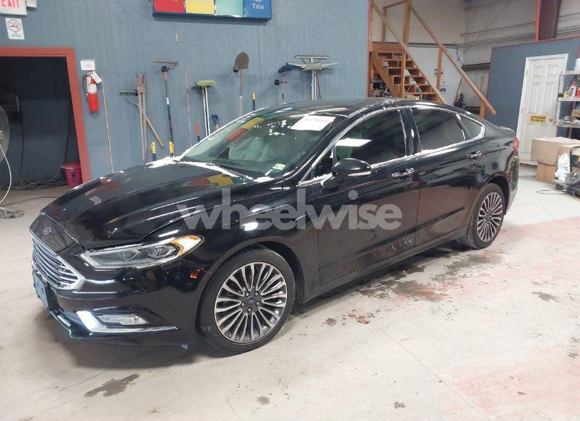 Photo 2 of 2018 Ford Fusion TITANIUM (VIN 3FA6P0D94JR146133)