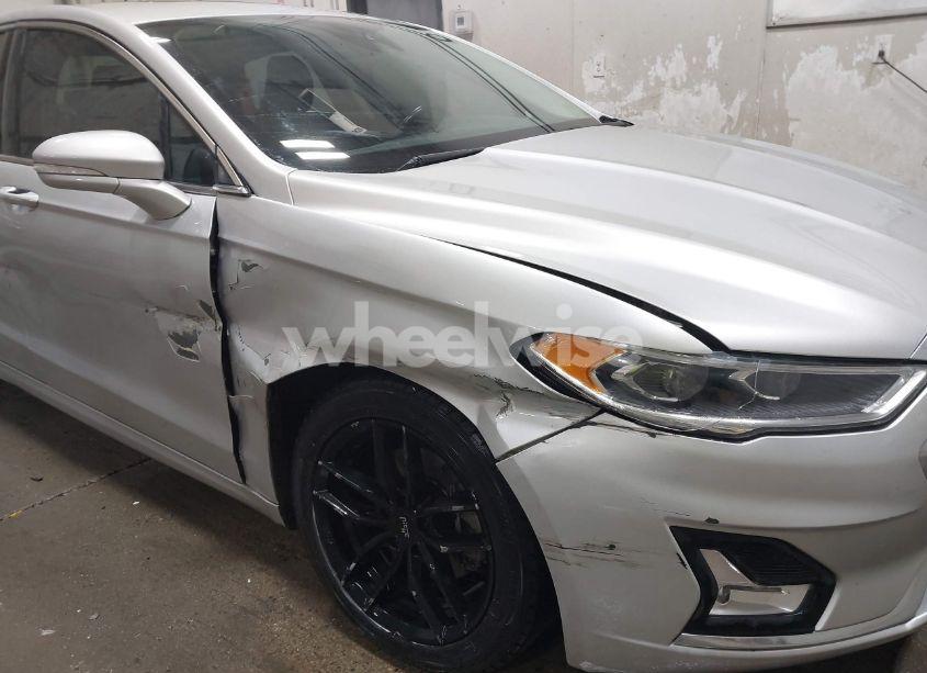 Photo 6 of 2019 Ford Fusion TITANIUM (VIN 3FA6P0D94KR154606)