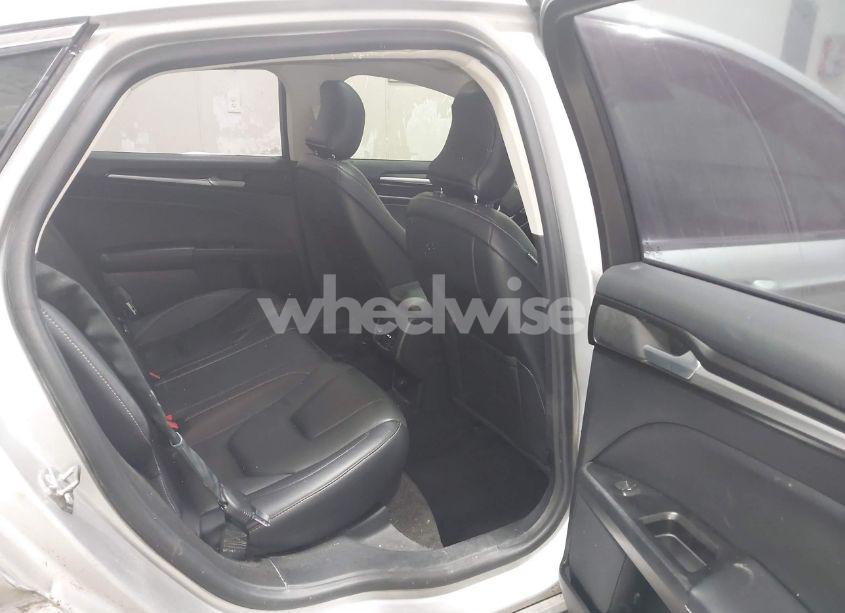 Photo 8 of 2019 Ford Fusion TITANIUM (VIN 3FA6P0D94KR154606)