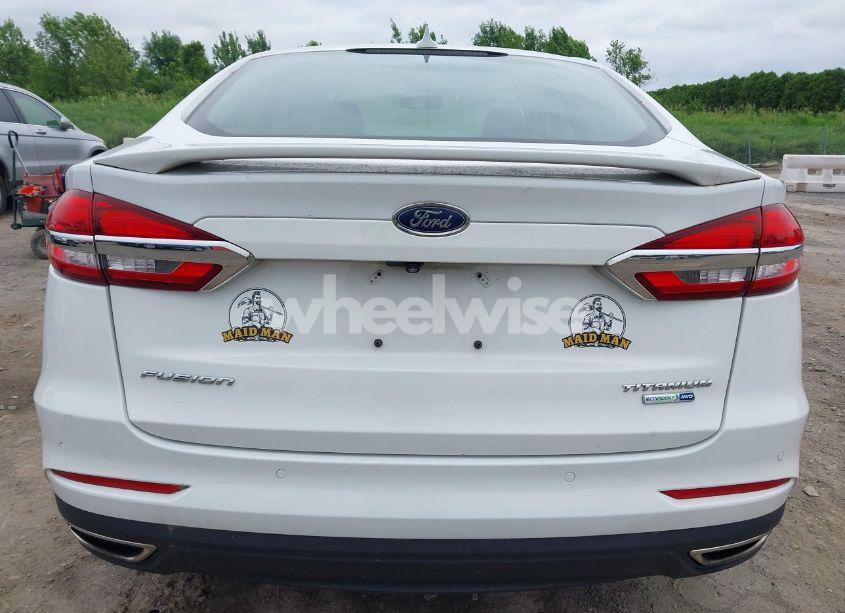 Photo 16 of 2020 Ford Fusion TITANIUM (VIN 3FA6P0D94LR133269)